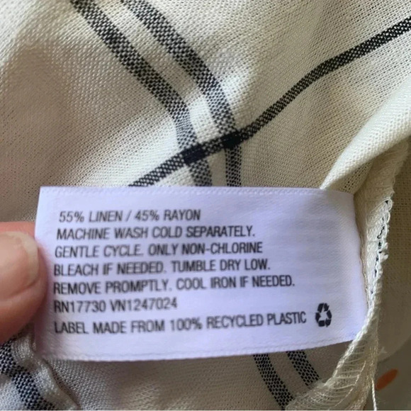 A New Day Women's Cream Window Pane Crop Top With Buttons and Drawstring Size M - Picture 6 of 7